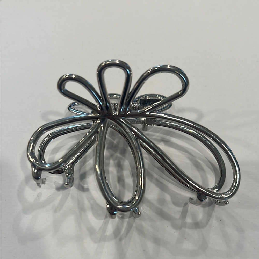 Free People Silver Flower Hair Clip